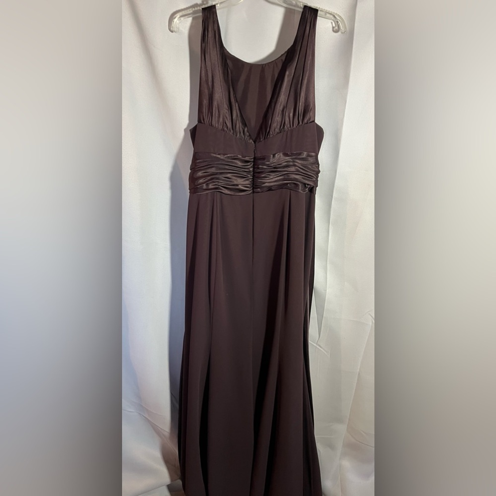 David's Bridal bridesmaid dress - brown - 22